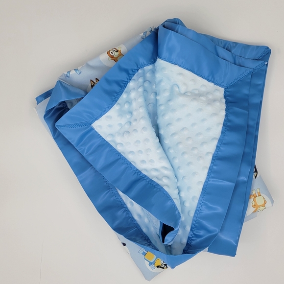 Extra Large Lovely Bluey & friends cotton Kids, satin binding blanket  30x 36 - Picture 14 of 16